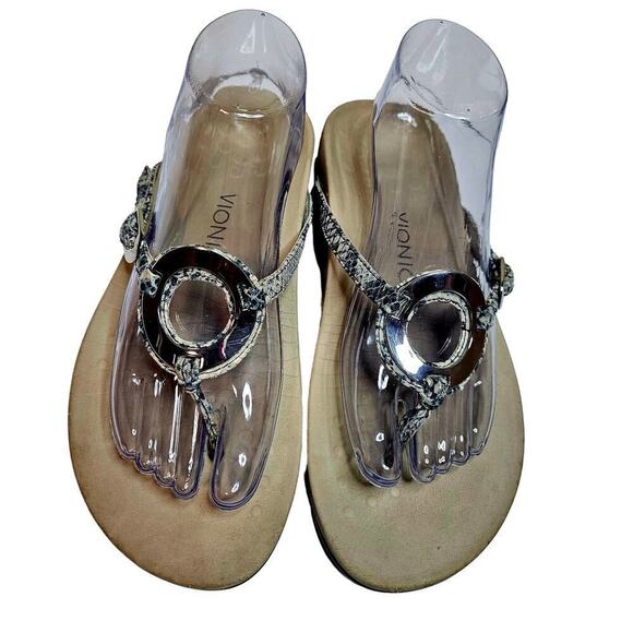 Vionic Karina Slipon Sz9. Snakeskin Pattern. Arch support. Beach. Stylish. Comfy - Picture 1 of 11